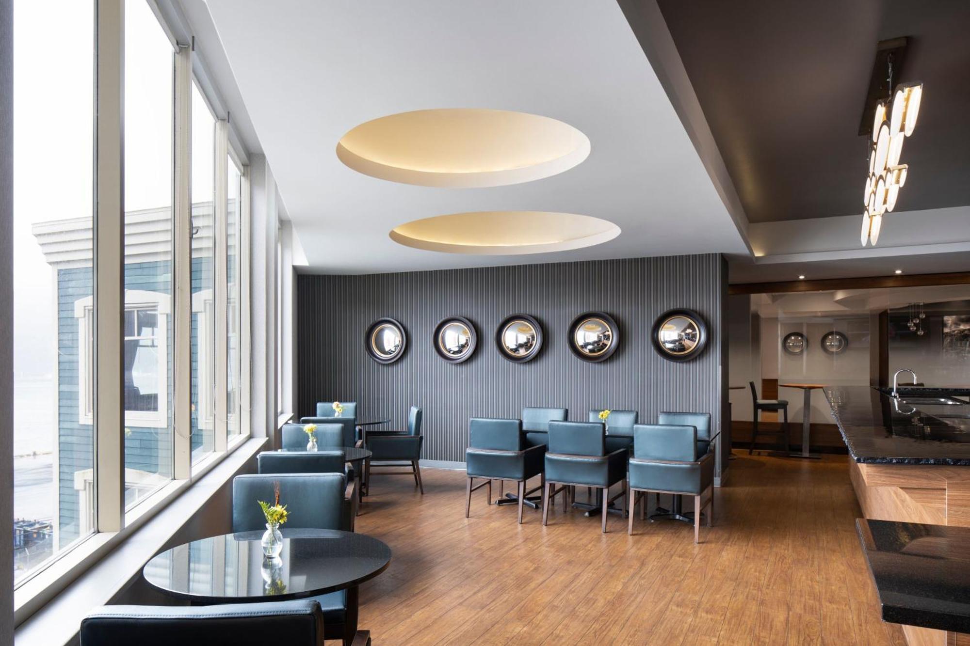 Courtyard By Marriott St. John'S Newfoundland Hotel Bagian luar foto